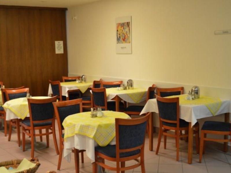 Hotel Inos Prague Exterior photo